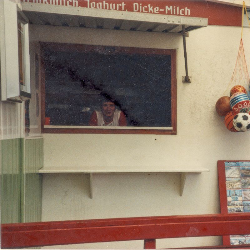 1982